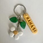 Daisy And Leaves Charm With Name Tag Keychain
